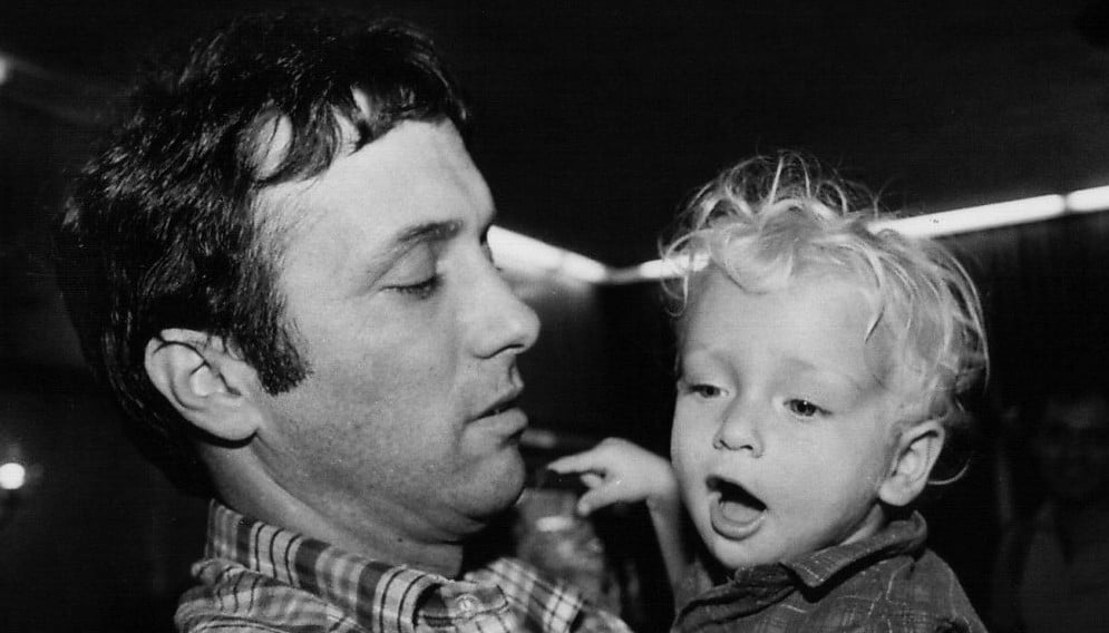Assi Dayan, with his son, Lior, in 1985. Lior Dayan was temporarily placed in foster care after his parents divorced (photo credit: Moshe Shai/Flash 90) Assi Dayan, with his son, Lior, in 1985. Lior Dayan was temporarily placed in foster care after his parents divorced (photo credit: Moshe Shai/Flash 90)