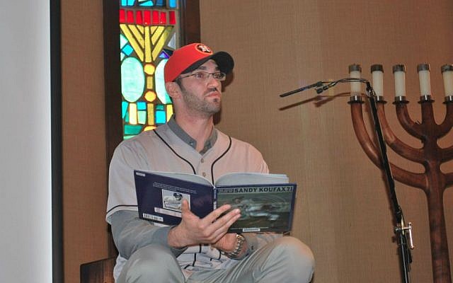 Astros pitcher Josh Zeid read a book about Sandy Koufax to The Shlenker School in Houston this offseason. (Courtesy of Houston Astros) Astros pitcher Josh Zeid read a book about Sandy Koufax to The Shlenker School in Houston this offseason. (Courtesy of Houston Astros)