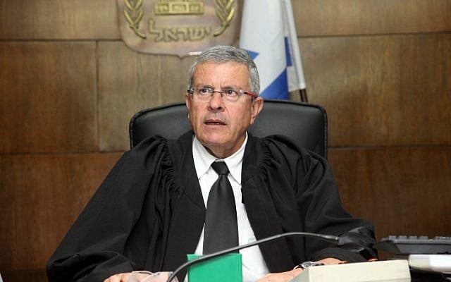 Judge David Rozen seen in the courtroom of the District Court in Tel Aviv during the sentencing hearings in the Holyland trial on April 29, 2014. (photo credit: Gideon Markowicz/POOL/Flash90) Judge David Rozen seen in the courtroom of the District Court in Tel Aviv during the sentencing hearings in the Holyland trial on April 29, 2014. (photo credit: Gideon Markowicz/POOL/Flash90)