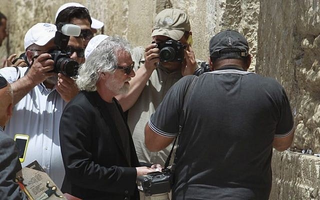 Chuck Leavell, keyboard player touring with the Rolling Stones, is photographed while placing a note in the Western Wall in Jerusalem's Old City on Tuesday, June 3, 2014, a day before the band's concert in Tel Aviv. Photo by Hadas Parush/Flash 90 Chuck Leavell, keyboard player touring with the Rolling Stones, is photographed while placing a note in the Western Wall in Jerusalem's Old City on Tuesday, June 3, 2014, a day before the band's concert in Tel Aviv. Photo by Hadas Parush/Flash 90
