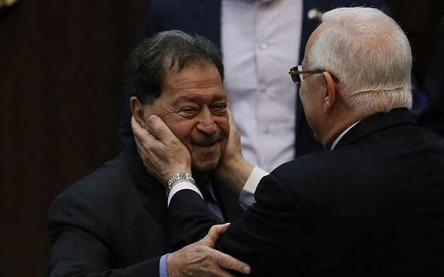 Then-presidential candidate Reuven Rivlin seen with former presidential candidate and then-MK Binyamin Ben-Eliezer in the Knesset during presidential elections, June 10, 2014. (Miriam Alster/Flash90) Then-presidential candidate Reuven Rivlin seen with former presidential candidate and then-MK Binyamin Ben-Eliezer in the Knesset during presidential elections, June 10, 2014. (Miriam Alster/Flash90)