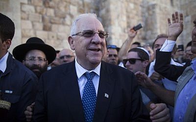 Reuven Rivlin at the Western Wall after winning the presidency, June 2014. (photo credit: Yonatan Sindel/Flash90)