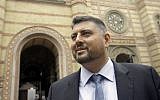 Csanad Szegedi stands in front of a Budapest Synagogue, Hungary, May 30 2014. (Peter Kohalmi/AP)
