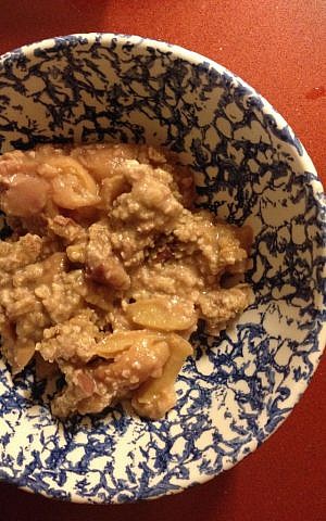 Peach cobbler, an easy peach recipe that works as a dessert, or for breakfast (photo credit: Jessica Steinberg/Times of Israel)