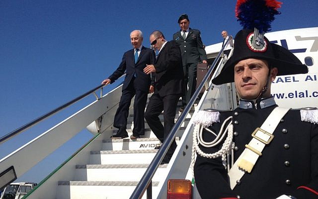 Shimon Peres arriving in Rome Sunday. (photo credit: Mitch Ginsburg / Times of Israel)
