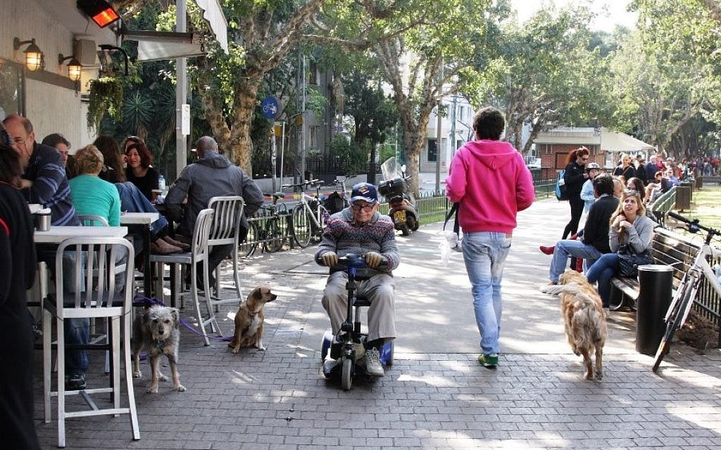 Today's Rothschild Boulevard (photo credit: Shmuel Bar-Am) Today's Rothschild Boulevard (photo credit: Shmuel Bar-Am)