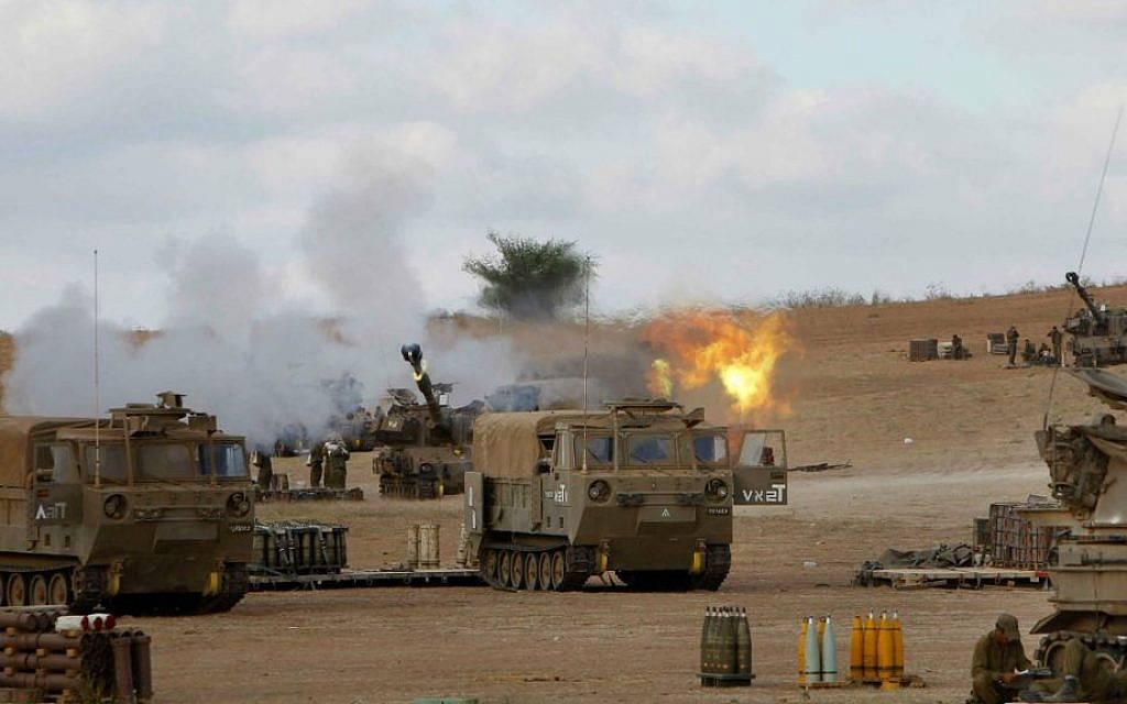 IDF Artillery Corps seen firing shells to Gaza, near the border in southern Israel on July 18, 2014 (photo credit: Miriam Alster/Flash90)
