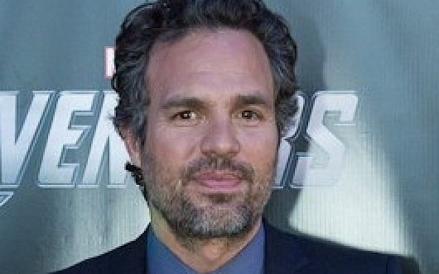 Actor Mark Ruffalo offered words of support for the Gazans on Twitter (photo credit: Tony Felgueiras CC BY SA/Wikipedia) Actor Mark Ruffalo offered words of support for the Gazans on Twitter (photo credit: Tony Felgueiras CC BY SA/Wikipedia)