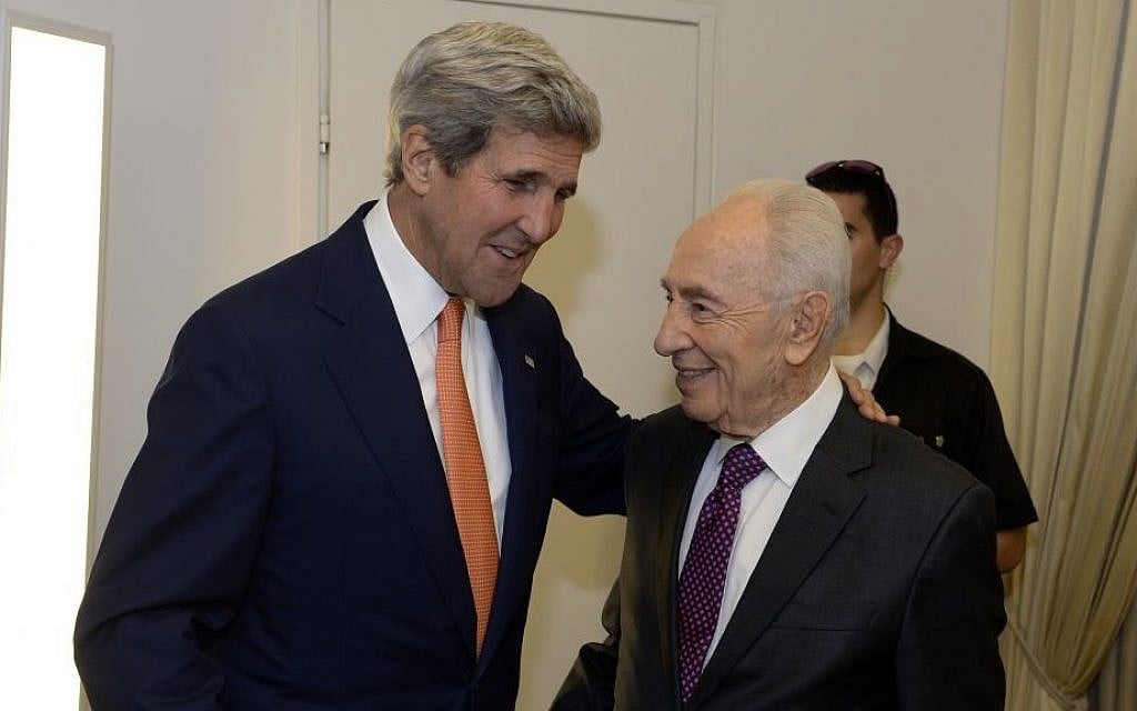 US Secretary of State John Kerry meets with outgoing President Shimon Peres in Jerusalem, Wednesday, July 23, 2014. (photo credit: Matty Stern/US Embassy Tel Aviv)