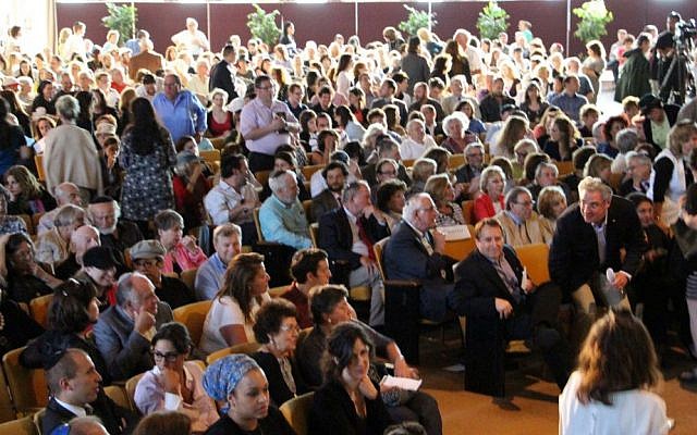 Members of Toronto's Jewish community at a July 7 memorial service for the three slain Israeli teens. (courtesy) Members of Toronto's Jewish community at a July 7 memorial service for the three slain Israeli teens. (courtesy)