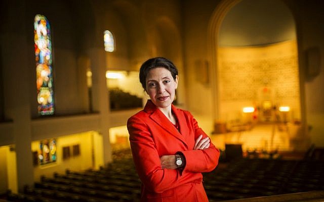 Yael Splansky is the new senior rabbi at Holy Blossom Temple in Toronto. (Photo credit: Mark Blinch)