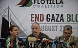 Freedom Flotilla member Dror Feiler, center, speaks during a press conference on August 12, 2014, in Istanbul (AFP/BULENT KILIC)