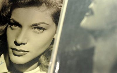 This April 14, 2011 file photo shows a signed photograph of Lauren Bacall at Bonhams and Butterfields in Los Angeles, California, during a preview before an auction on April 20, 2011. (Photo credit: AFP / GABRIEL BOUYS / Files)