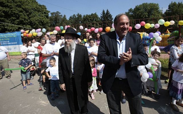 Rabbi Shlomo Gopin (left) and Rabbi Yechiel Eckstein at the Ukrainian 'displaced persons' camp for Jews. (Olivia Pitoussi) Rabbi Shlomo Gopin (left) and Rabbi Yechiel Eckstein at the Ukrainian 'displaced persons' camp for Jews. (Olivia Pitoussi)