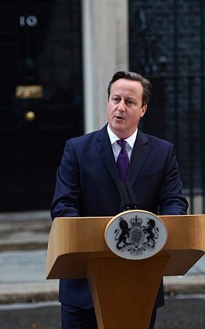 British Prime Minister David Cameron addresses the media outside 10 Downing Street in London, on September 19, 2014, following results in the Scottish referendum on independence. (photo credit: AFP/Carl Court)