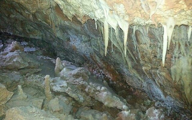 A new stalagmite and stalactite cave discovered in the Jerusalem Hills (photo credit: Lior Cohen, Nature and Parks Authority) A new stalagmite and stalactite cave discovered in the Jerusalem Hills (photo credit: Lior Cohen, Nature and Parks Authority)