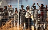 African migrants protesting outside the Holot detention facility in February 2014. (Flash90)