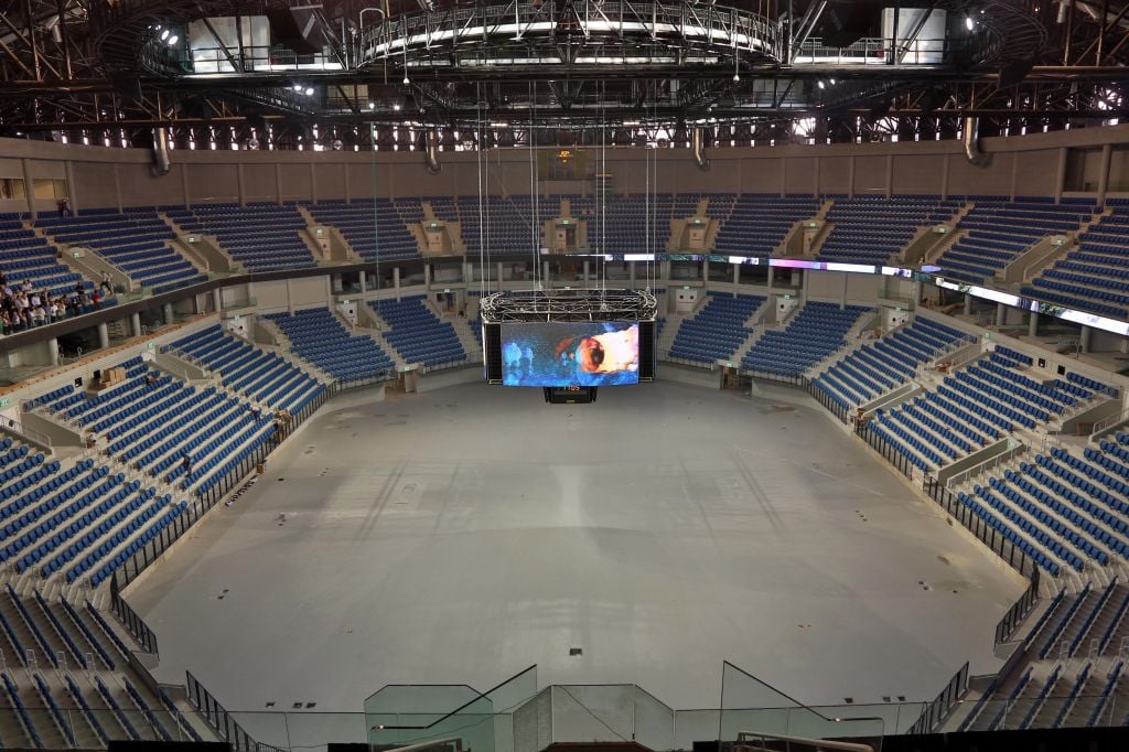 Jerusalem mayor inaugurates 'huge but intimate' stadium | The