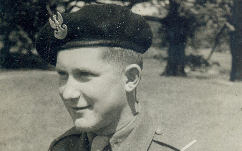 Andrew Borowiec's memoir 'Warsaw Boy' recounts his life as a teenage resistance fighter in the Warsaw Uprising. (courtesy) Andrew Borowiec's memoir 'Warsaw Boy' recounts his life as a teenage resistance fighter in the Warsaw Uprising. (courtesy)