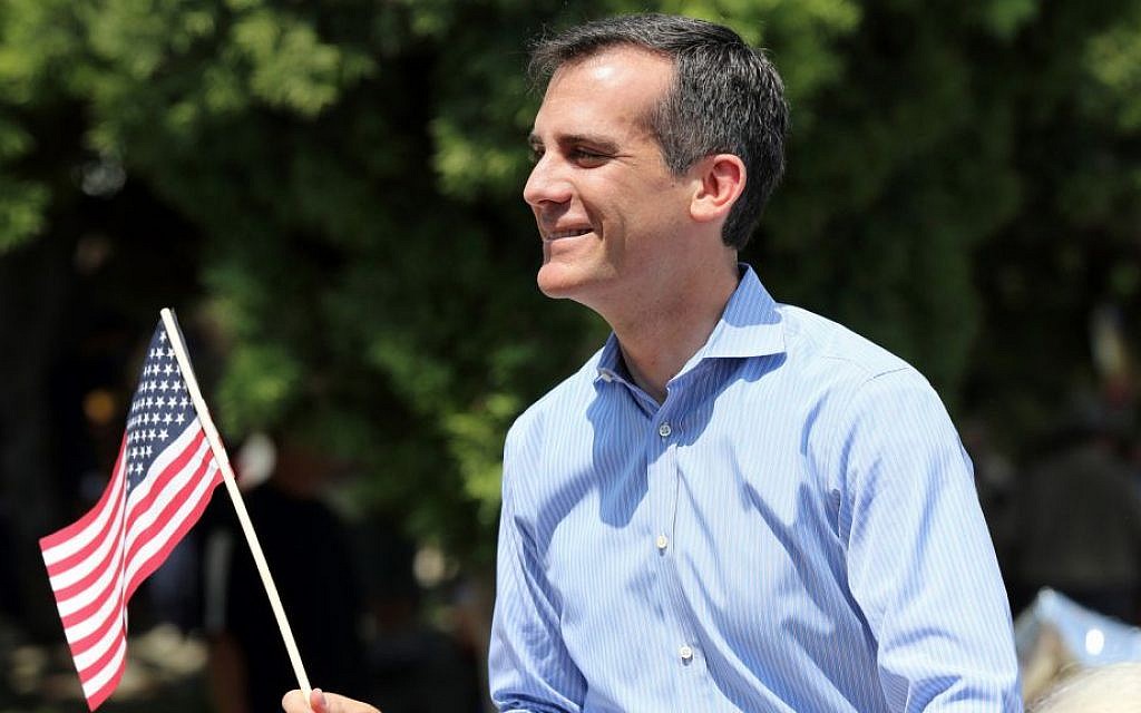Los Angeles Mayor Eric Garcetti at the city's annual Fourth of July march, 2014. (Courtesy) Los Angeles Mayor Eric Garcetti at the city's annual Fourth of July march, 2014. (Courtesy)