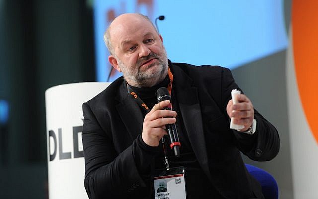 Dr. Werner Vogels talks cloud tech at the AWS event (Photo credit: DLD) Dr. Werner Vogels talks cloud tech at the AWS event (Photo credit: DLD)