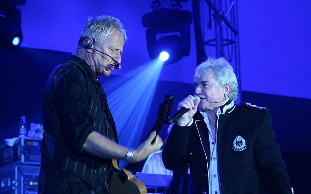 Russell Hitchcock and Graham Russell performing in the Philippines (photo credit: Paul Chin CCA-SA)