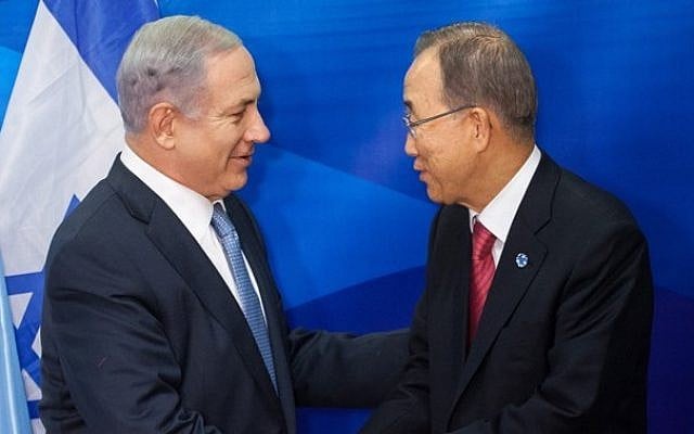 United Nations Secretary-General Ban Ki-moon shakes hands with Prime Minister Benjamin Netanyahu during a joint news conference in Jerusalem on October 13, 2012. (Photo credit: Emil Salman/POOL/Flash90)