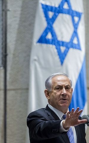 Benjamin Netanyahu speaks to the Knesset on October 27, 2014 (photo credit: Yonatan Sindel/Flash90)