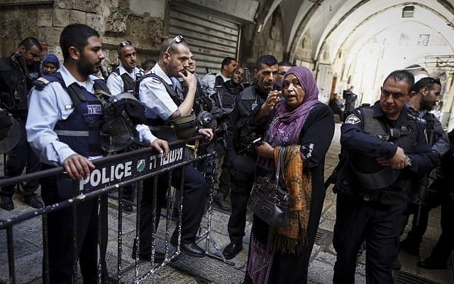 Israeli border police deployed in the Old City on October 30, 2014, following the attempted murder of Temple Mount activist Yehudah Glick. Police closed access to the Temple Mount in the wake of the incident. (Photo credit: Yonatan Sindel/Flash90) Israeli border police deployed in the Old City on October 30, 2014, following the attempted murder of Temple Mount activist Yehudah Glick. Police closed access to the Temple Mount in the wake of the incident. (Photo credit: Yonatan Sindel/Flash90)