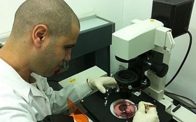 Prof. Tal Dvir, a bioengineer at Tel Aviv University, who led the study, at work in his lab. (photo credit: Courtesy)