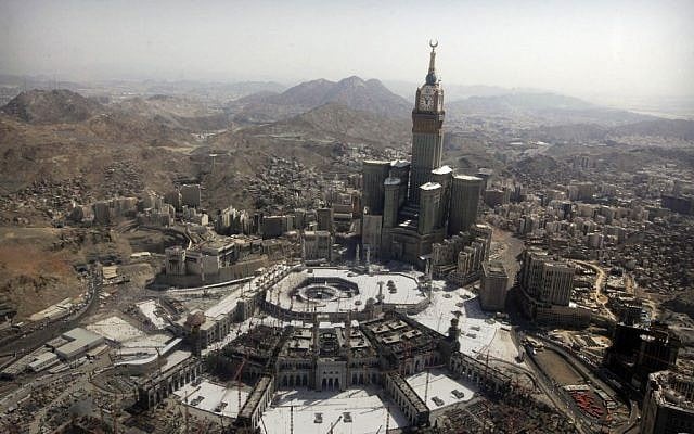 The tallest clock tower in the world at the Abraj al-Bait Towers overlooks the Grand Mosque and its expansion in Mecca, Saudi Arabia, October 16, 2013. (photo credit: AP/Amr Nabil, File) The tallest clock tower in the world at the Abraj al-Bait Towers overlooks the Grand Mosque and its expansion in Mecca, Saudi Arabia, October 16, 2013. (photo credit: AP/Amr Nabil, File)