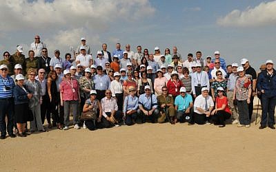 Honorary consuls of Israel visiting near the Gaza border, October 28, 2014 (photo credit: Shlomi Amsalem)