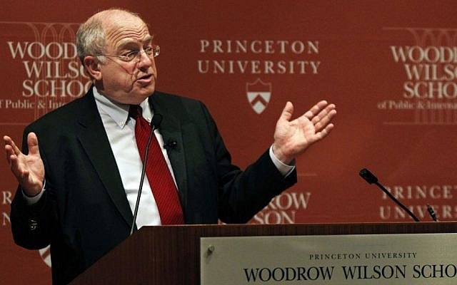 Former US ambassador to Israel Daniel Kurtzer at Princeton University, February 1, 2011 (AP/Mel Evans) Former US ambassador to Israel Daniel Kurtzer at Princeton University, February 1, 2011 (AP/Mel Evans)