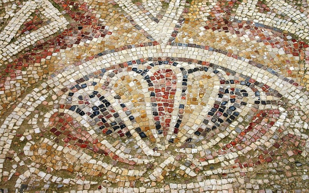 Mosaic in the church at Mamshit (photo credit: Shmuel Bar-Am)