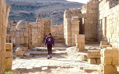 Walking through Mamshit (photo credit: Shmuel Bar-Am)