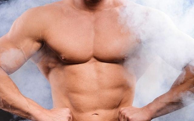 About a quarter of the weight smokers in the study gained was in muscle in mass, according to data analysis. (photo credit: Bodybuilder image About a quarter of the weight smokers in the study gained was in muscle in mass, according to data analysis. (photo credit: Bodybuilder image