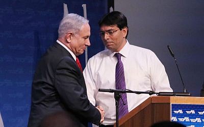 Likud MK Danny Danon (R) and Prime Minister Benjamin Netanyahu seen at the Likud party conference at Airport City conference center near the city of Modiin on November 9, 2014. (photo credit: Flash90)