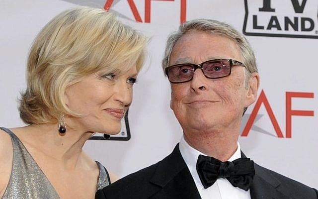Journalist Diane Sawyer and her husband director Mike Nichols arrive at the AFI Lifetime Achievement Awards in this June 10, 2010 photo taken in Culver City, Calif. (photo credit: AP/Chris Pizzello) Journalist Diane Sawyer and her husband director Mike Nichols arrive at the AFI Lifetime Achievement Awards in this June 10, 2010 photo taken in Culver City, Calif. (photo credit: AP/Chris Pizzello)