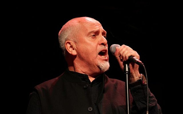 Peter Gabriel performing at the 2011 Skoll Awards. (photo credit: CC BY-Araujojoan96, Wikipedia) Peter Gabriel performing at the 2011 Skoll Awards. (photo credit: CC BY-Araujojoan96, Wikipedia)