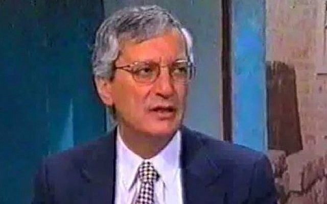 Former attorney general Michael Ben-Yair speaks with Channel 2 in an undated interview (screen capture: YouTube) Former attorney general Michael Ben-Yair speaks with Channel 2 in an undated interview (screen capture: YouTube)