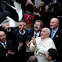 Pope Francis frees a dove upon arrival at the Istanbul's Holy Spirit Cathedral, on November 29, 2014 in Istanbul. (Photo credit: AFP PHOTO/GURCAN OZTURK) Pope Francis frees a dove upon arrival at the Istanbul's Holy Spirit Cathedral, on November 29, 2014 in Istanbul. (Photo credit: AFP PHOTO/GURCAN OZTURK)