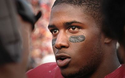 A 2004 file photo of now Detroit Lions running back Reggie Bush. (Photo credit: Reggie Bush imagevia Laurin Rinder / Shutterstock.com)