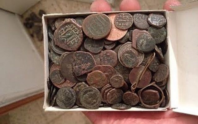 Coins confiscated from a suspected antiquities thief's home in Beit Shemesh, December 2014 (photo credit: Unit for the Prevention of Antiquities Robbery of the Israel Antiquities Authority)