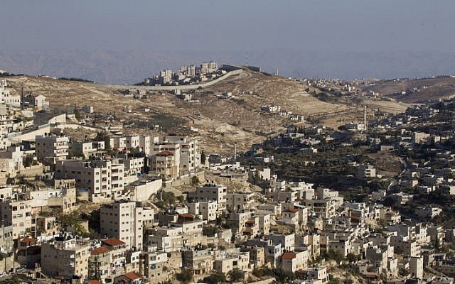 Ras al-Amoud in East Jerusalem, on October 21, 2014. (Miriam Alster/Flash90) Ras al-Amoud in East Jerusalem, on October 21, 2014. (Miriam Alster/Flash90)