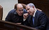 Will there be a new defense minister? Defense Minister Moshe Ya'alon (L) speaks to Prime Minister Benjamin Netanyahu (R) on December 8, 2014 (photo credit: Yonatan Sindel/Flash90)