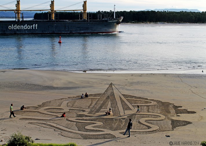 One of sand artist Jamie Harkins' three-dimensional-like works (Courtesy Jamie Harkins)