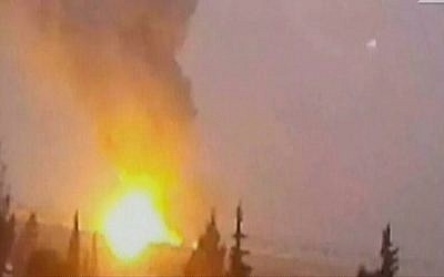 A picture said to show a fireball after an alleged Israeli strike on sites inside Syria on December 7, 2014. (Screen capture: Channel 2) A picture said to show a fireball after an alleged Israeli strike on sites inside Syria on December 7, 2014. (Screen capture: Channel 2)
