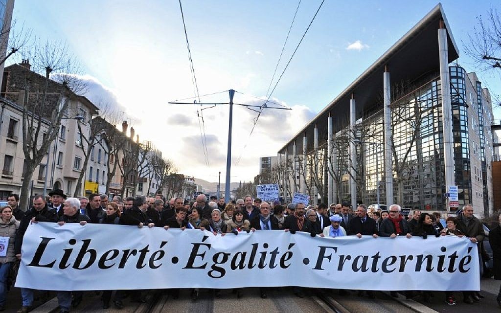 Some 50,000 people take part in a unity rally on January 11, 2015 in the central French city of Clermont-Ferrand. (photo credit: AFP/THIERRY ZOCCOLAN) Some 50,000 people take part in a unity rally on January 11, 2015 in the central French city of Clermont-Ferrand. (photo credit: AFP/THIERRY ZOCCOLAN)