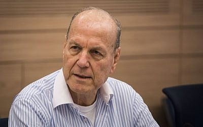 Former Israeli diplomat Yoram Ettinger addresses the Knesset's Defense and Foreign Affairs Committee meeting discussing the demographics of the West Bank, November 10, 2014 (photo credit: Hadas Parush/Flash90)