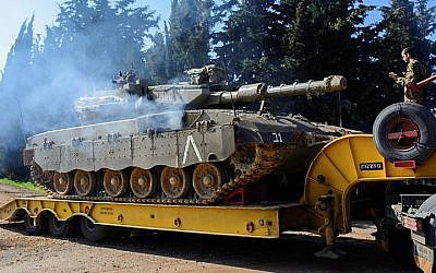 IDF forces in the Golan Heights on January 20, 2015, two days after the attack on Syria in which several Hezbollah members were killed. (photo credit: Basal Awidat/Flash90)